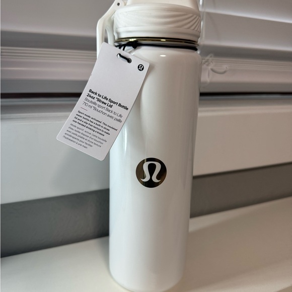 Lululemon White Water Bottle - Picture 2 of 3